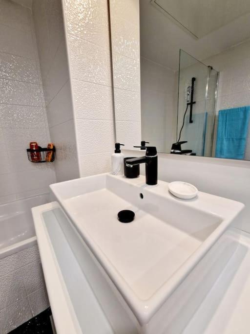 Prado Plage David - Stade Velodrome - Parc Chanot - Luxury Apartment By The Sea Marseille Exteriér fotografie